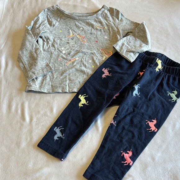12-18M GAP Gray Baby Top and organic pants - Picture 1 of 5